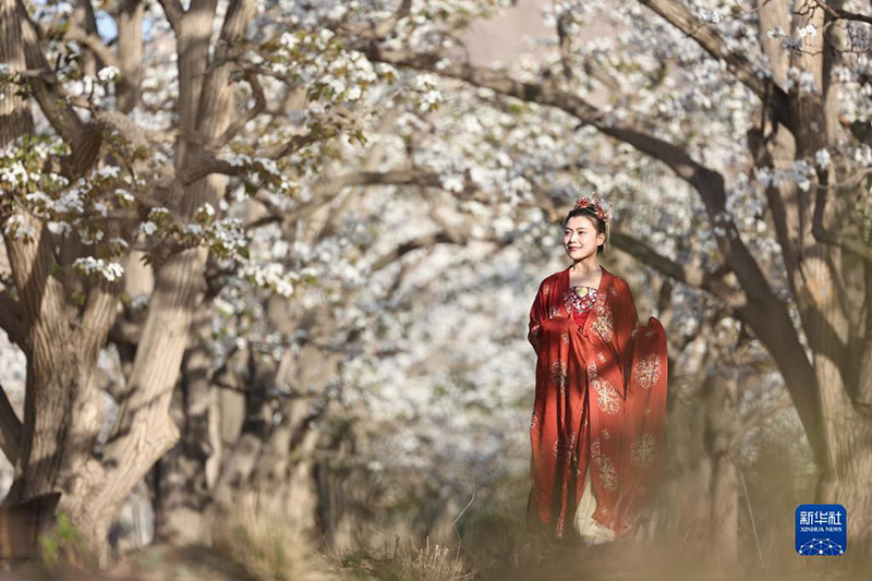 С?у?рд?? 7-с? к?н?, ба?шаны? ?ызметкерлер? ?Ж?зжылды? алм?рт? ба?ында ойын ?оюда