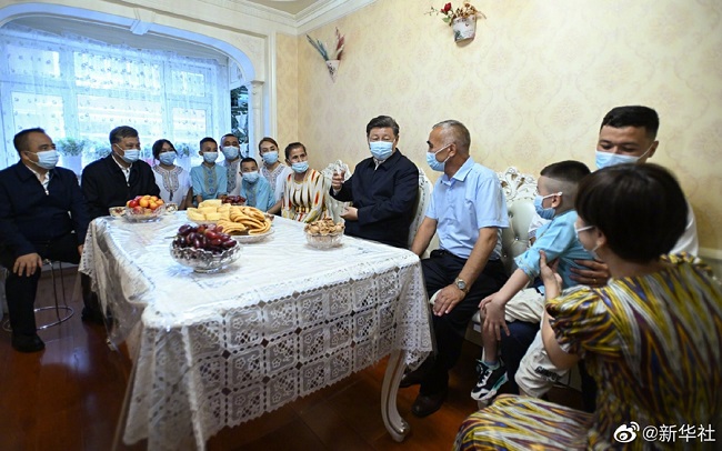 Си Цзиньпин Шы?жа?ны? ?р?мж? ?аласында ?ызметт?к тексер?с ж?рг?зд?