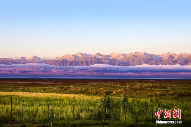 К?здег? Цинхай-Тибет ?ст?рт?нде айнадай жар?ыра?ан т?зды к?л