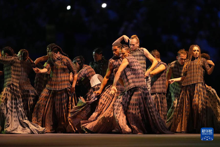 ?атарда 2022 жыл?ы футболдан ?лем чемпионатыны? ашылу салтанаты ?тт?