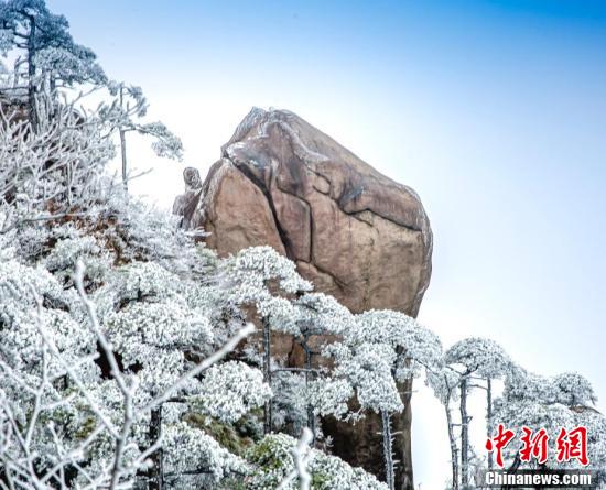 Цзянси ?лкес? Саньцин тауыны? ?сем к?р?н?с?