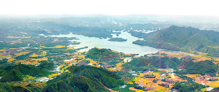 Гуандунда та?ы да 3 жа?а ?лтты? сазды саяба? ашылды