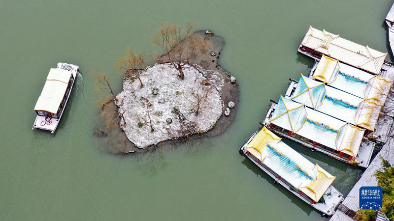 ?ар ?ымта?ан жер-ананы? к?р?н?с?