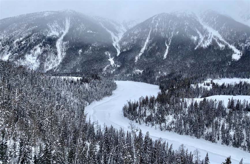 Шы?жа? ?анас: Таби?ат тудыр?ан та??ажайып кеск?ндеме