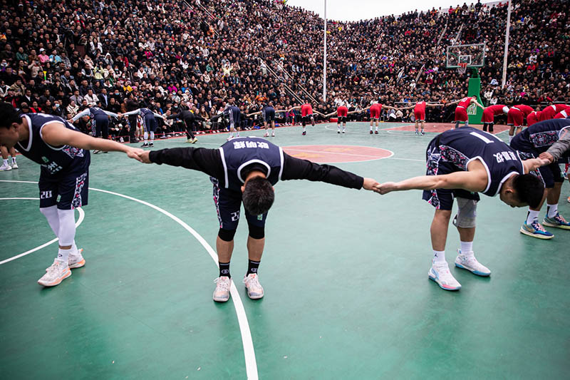 Ауылды? баскетбол лигасы ?ытайда?ы интернет жел?с?нде танымал болды