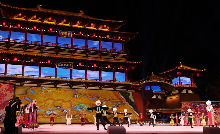 Си Цзиньпин Орталы? Азия елдер?н?? к?шбасшыларын ?арсы алу р?с?м?н ?тк?зд?