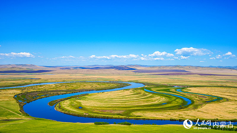 ?шк? Мо???лды? Хулуньбуир сахарасы жасыл желек жамылды