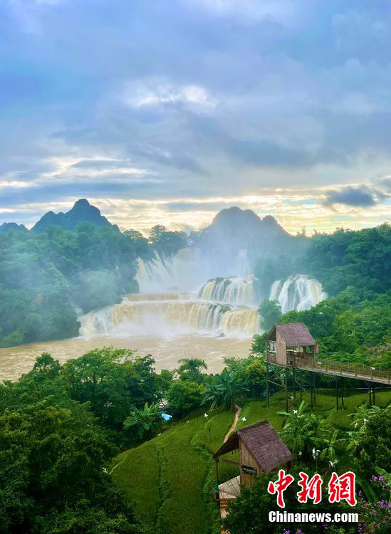 Азияда?ы н?м?р? б?р?нш? транс?лтты? сар?ырама е? к?ркем мезг?лд? ?арсы алды