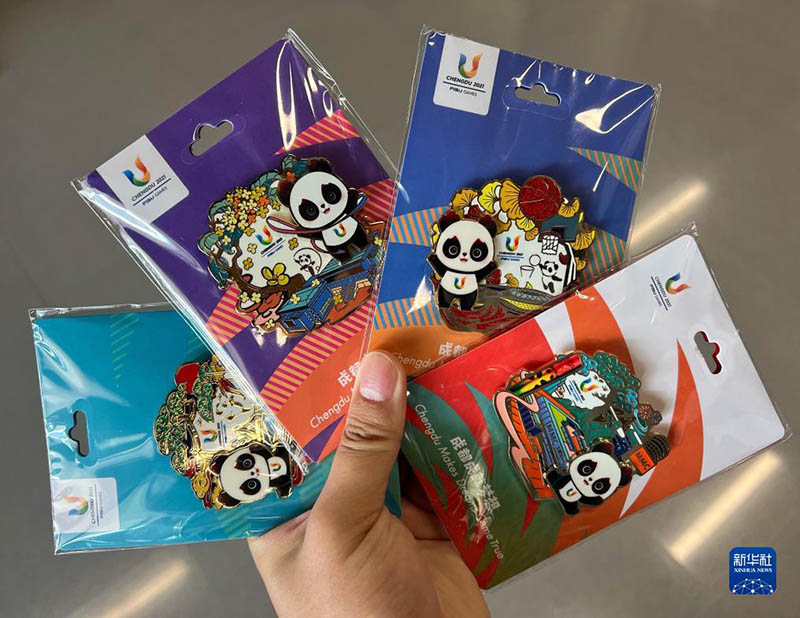 Универсиаданы? панда тауарлары танымал бола т?ст?