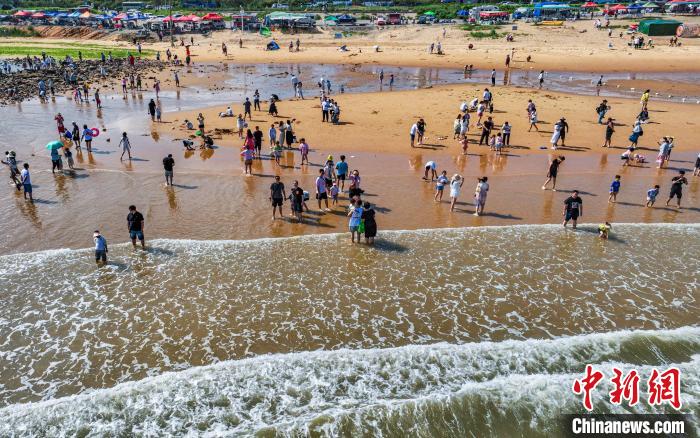 К?з жа?ындаса да, туристерд?? саны азаймады