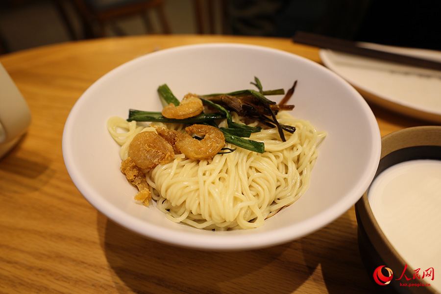 Азия ойындары ?тет?н Ханчжоу ?аласыны? та?амдары