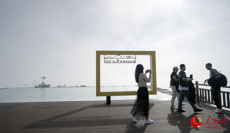 Еуразия елдер?н?? БА? т?лш?лер? Гуйян ?аласы Гаожай ауылында ауыл шаруашылы?ыны? жандануымен танысты