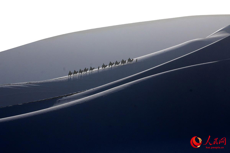 Ганьсуды? Дуньхуанында?ы ?ардан кей?нг? ??мды ш?лд?? к?ркем к?р?н?с?