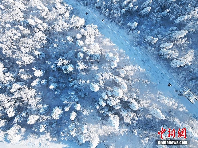 Цзилиньдег? Бэйдахуды? ?ыс?ы келбет?