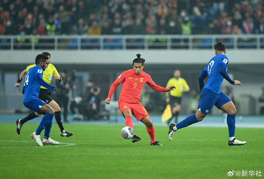 ?лем чемпионатыны? ?р?ктеу ойыны: Футболдан ?лтты? ??рама Сингапурды 4-1 есеб?мен же?д?