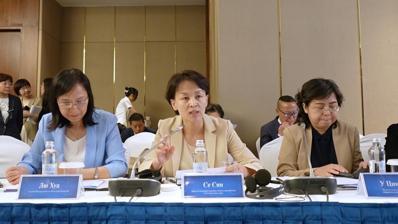 ?Халы? газет?н??? шетелмен байланыс ж?не ынтыма?тасты? б?л?м?н?? басшысы Се Сян с?з с?йлед?