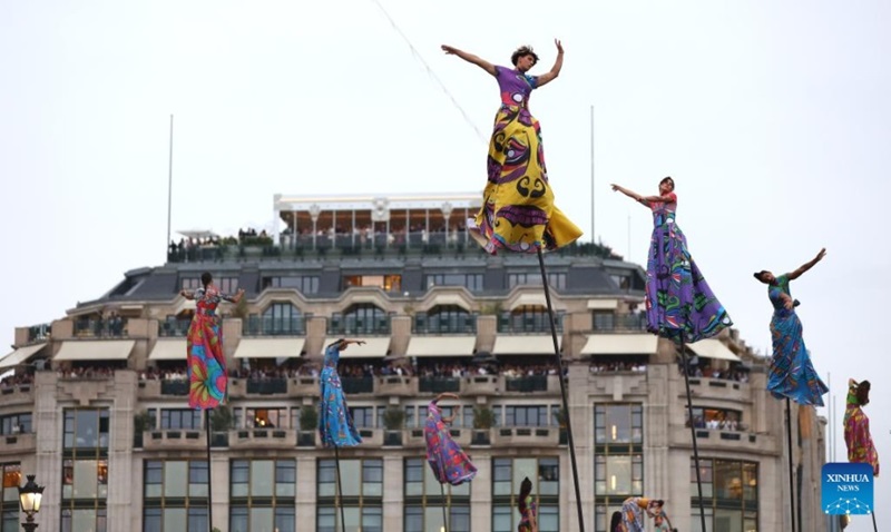 Парижде 33-?нш? жаз?ы Олимпиада ойындары ашылды