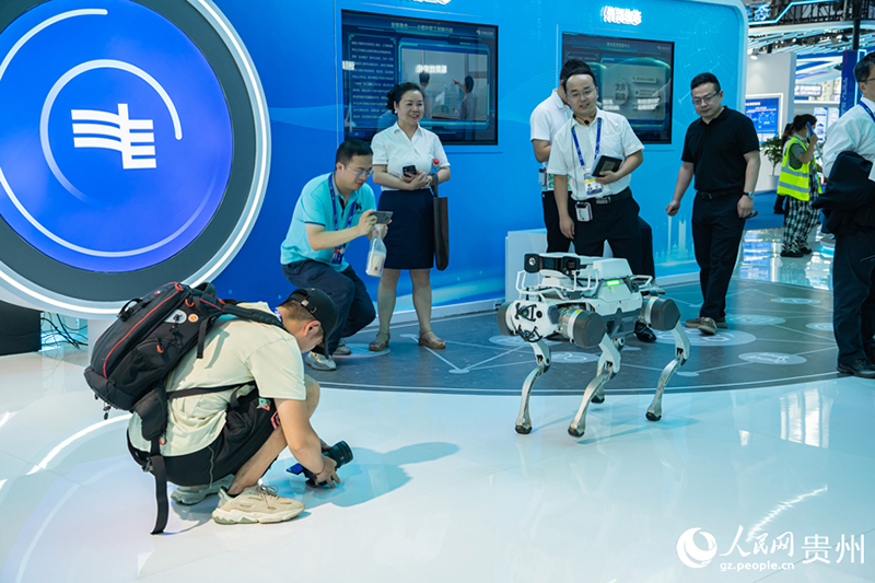 2024 жыл?ы халы?аралы? ?лкен деректер индустриясы к?рмес?нде к?птеген жа?а ?ылыми-техникалы? жет?ст?к ?сынылды