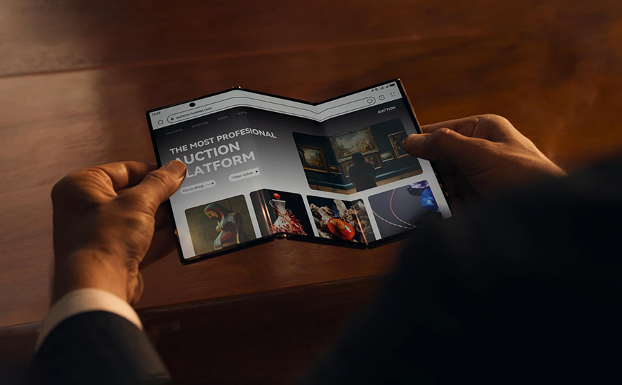 Huawei ресми т?рде Huawei MateXT ?ш б?ктемел? экранды ?ялы телефонын шы?арды