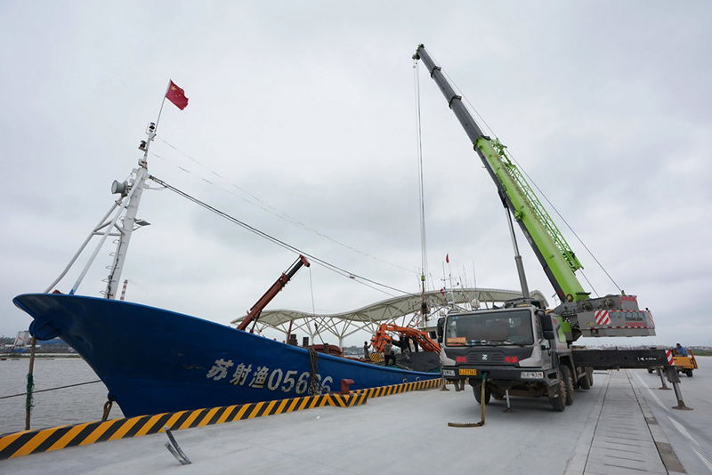 Ел?м?зде ал?аш?ы толы? автоматтандырыл?ан балы? аулау терминалы ресми т?рде ашылды