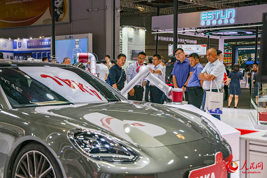 24-?нш? ?ытай Халы?аралы? ?нерк?с?п ж?рме?кес? ашылды