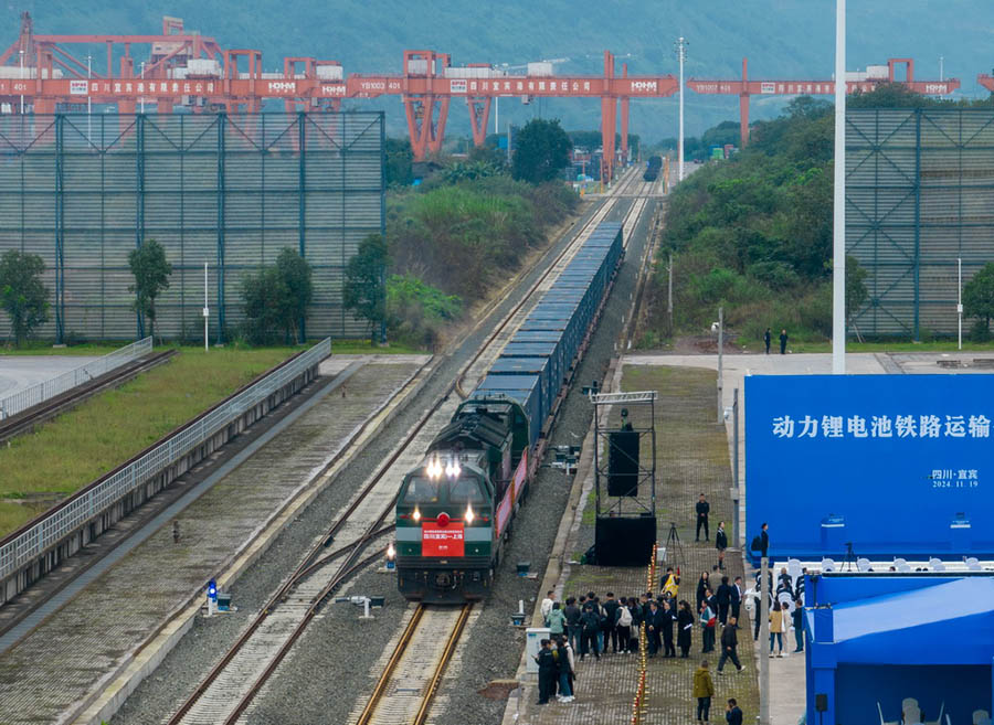 ?ытай ?уатты литий батареяларыны? ал?аш?ы ау?ымды тасымалын сына?тан ?тк?зд?