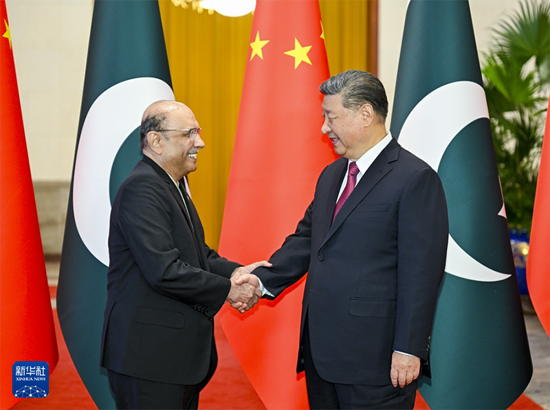 Си Цзиньпин П?к?стан Президент? Зардаримен кел?сс?здер ж?рг?зд?