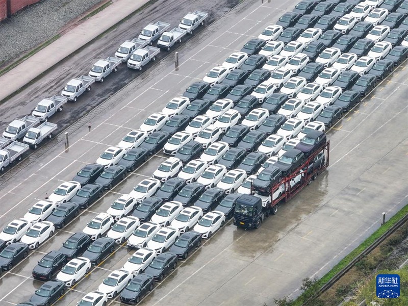 Жылан жыл?ы авток?л?к экспорты ал?аш?ы ?адамын ?ар?ынды бастады