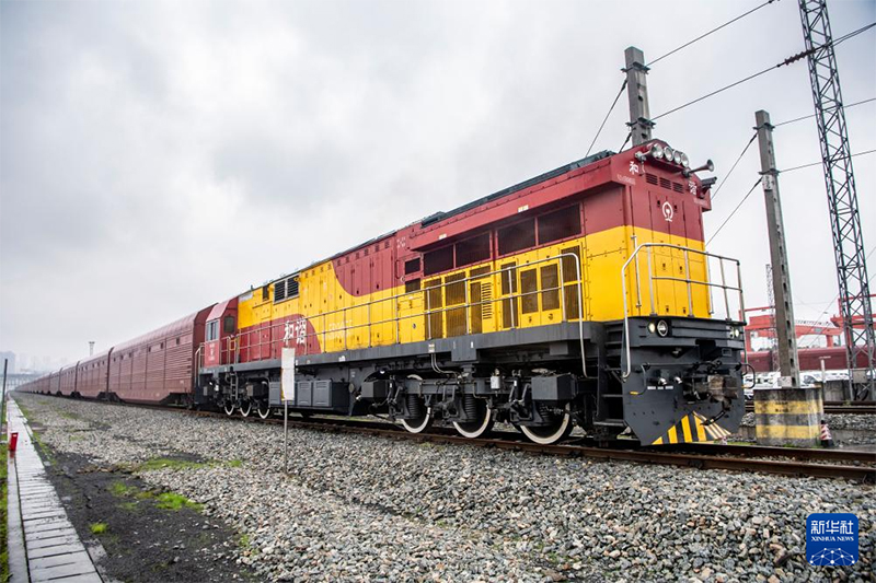 Жылан жыл?ы авток?л?к экспорты ал?аш?ы ?адамын ?ар?ынды бастады