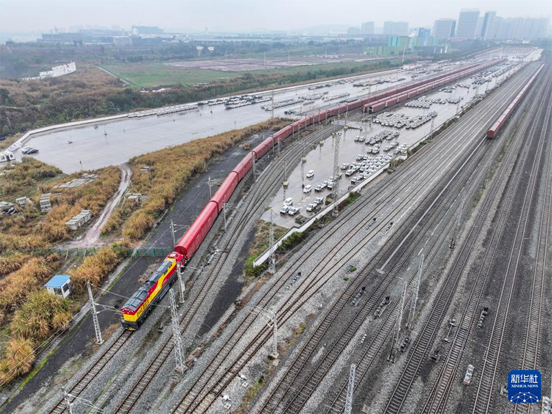 Жылан жыл?ы авток?л?к экспорты ал?аш?ы ?адамын ?ар?ынды бастады