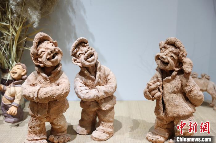 Сары ?зенн?? балшы?ымен адам ?м?р?н?? барлы? болмысын ?сомдады?