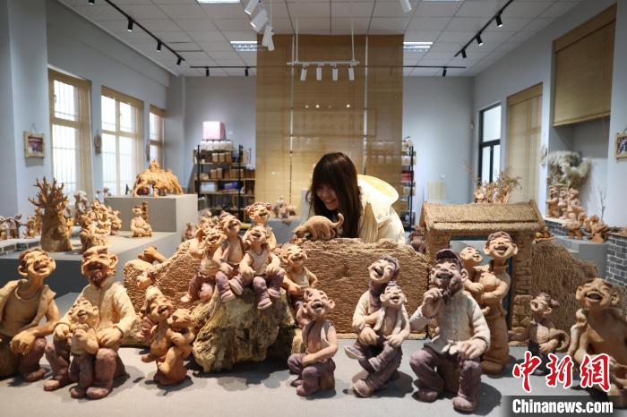 Сары ?зенн?? балшы?ымен адам ?м?р?н?? барлы? болмысын ?сомдады?