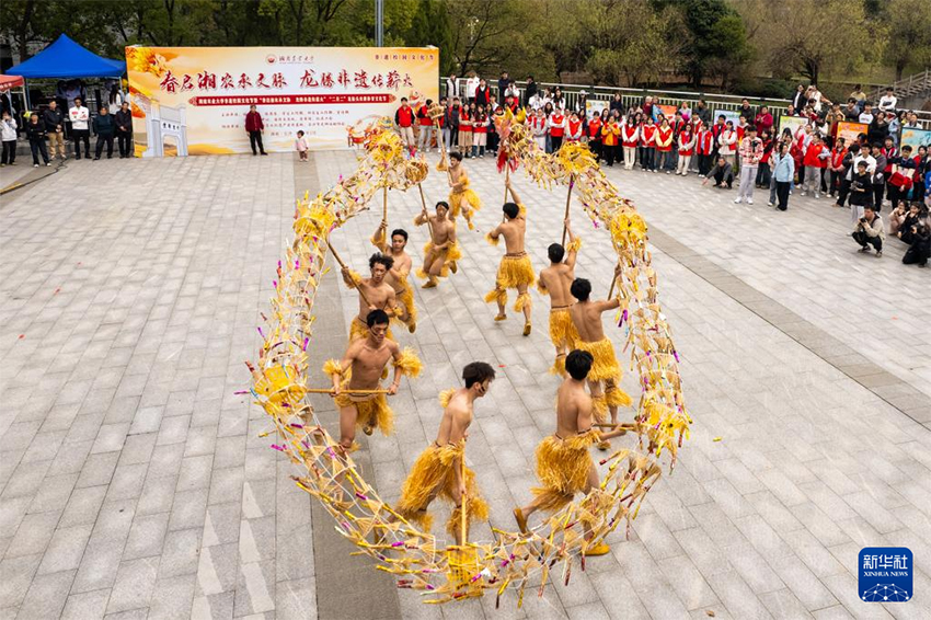 Д?ст?рл? к?нт?збе бойынша ?2 а?пан, айда?арды? бас к?теру?? мерекес?не арнал?ан шаралар