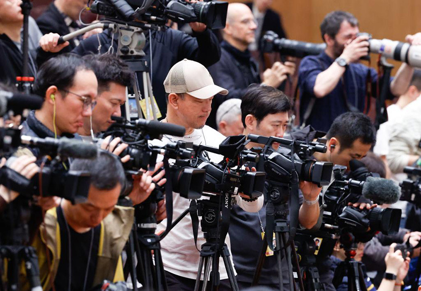 Бейж??де ?ытай Халы?ты? Саяси консультативт?к ке?ес? XIV ?лтты? комитет?н?? ?ш?нш? сессиясы ая?талды