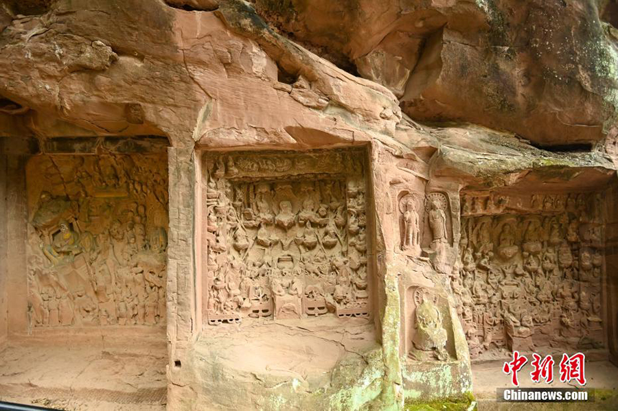 Сычуанны? Мэйшанында?ы тау арасына жасырын?ан жартас м?с?ндер