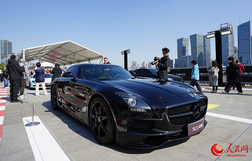 Шанхай: ?Формула-1 ?ытай Гран-при?не ??рмет? авток?рмес? к?пш?л?кт?? ?ызы?ушылы?ын тудырды