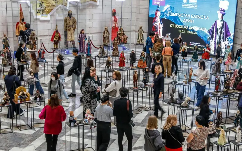 Алматыда 100-ден астам ?уырша? ?ойыл?ан к?рме ашылды