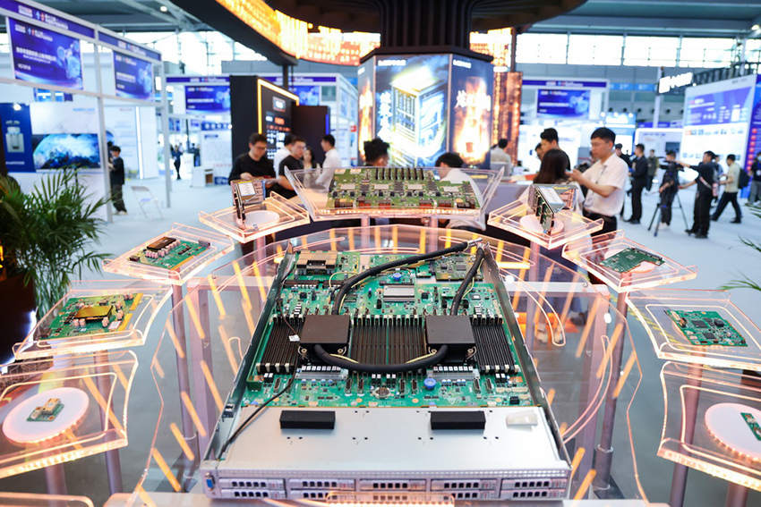 ?ытайды? 13-?нш? Электронды а?паратты? к?рмес? басталды