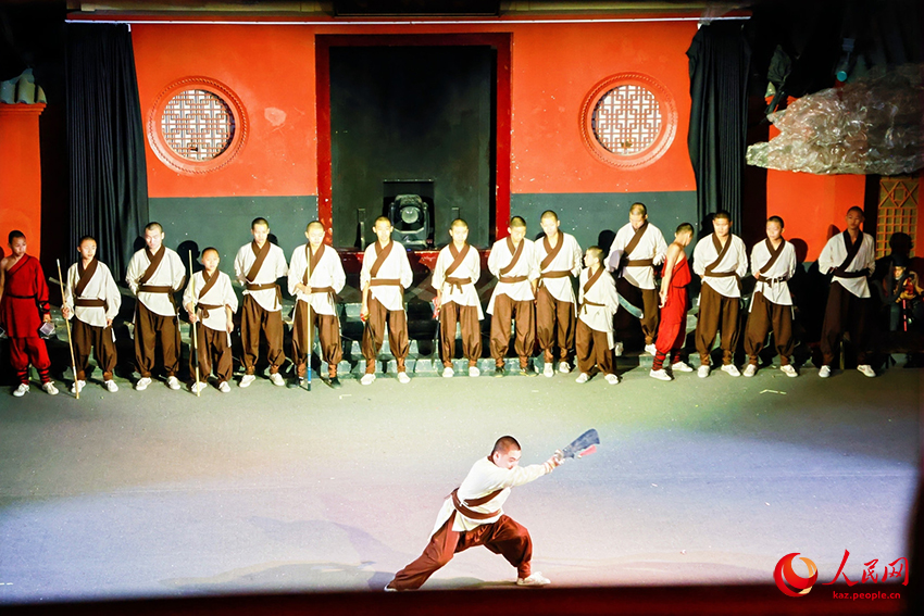 Шаолинь жекпе-жег? - д?ст?рл? ?ытай м?дениет?н сырт?ы ?леммен алмасуды? ма?ызды ??ралы