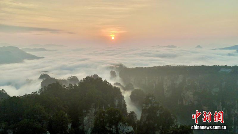 Хунаньда?ы Чжанцзяцзен?? к?рк? к?з тартады